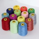 горячая продажа полиэстерная швейная нить 20/2 30s/2 40s/2 100% чистого материала Yizheng швейная нить 40S2 полиэстерная